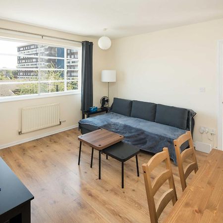 2Bd London Flat - City Buzz & Parkside Serenity公寓 外观 照片