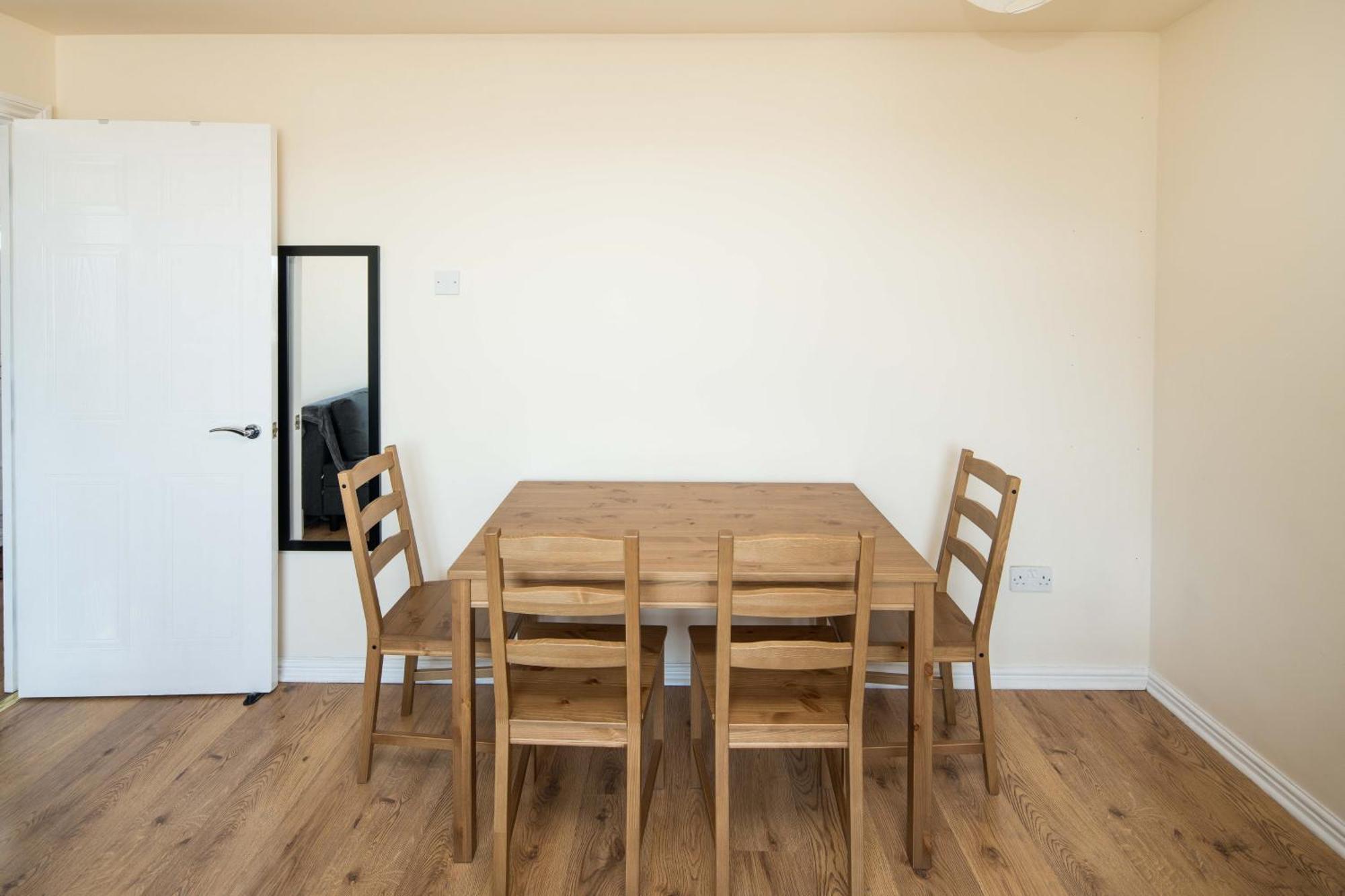 2Bd London Flat - City Buzz & Parkside Serenity公寓 外观 照片