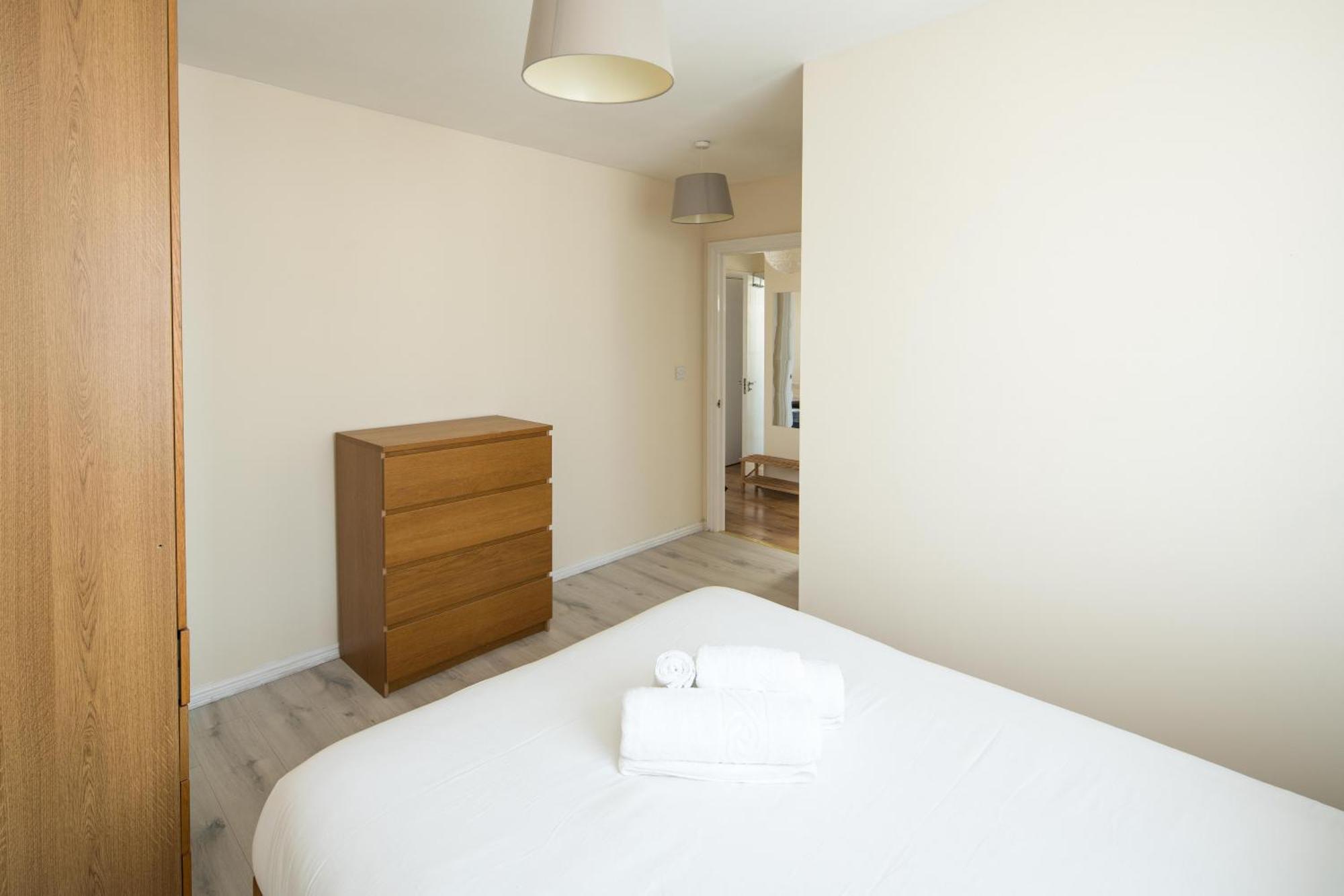 2Bd London Flat - City Buzz & Parkside Serenity公寓 外观 照片